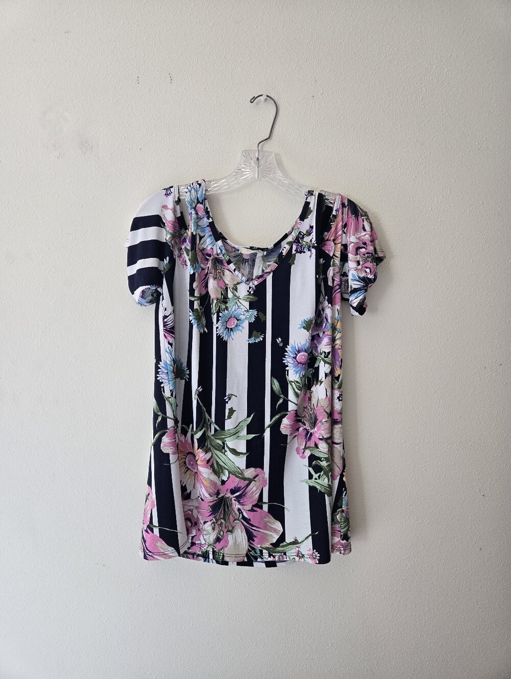 1.4.3. Story by Line Up Floral & Navy Stripe  Cold Shoulder Short Sleeve Top